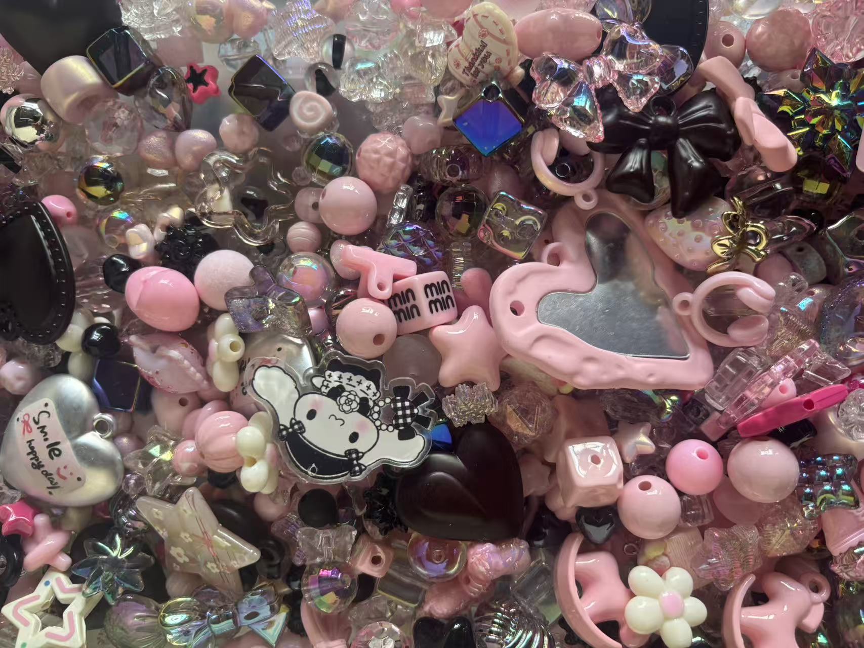 HOT SALE Acrylic mix beads-packing in livetream